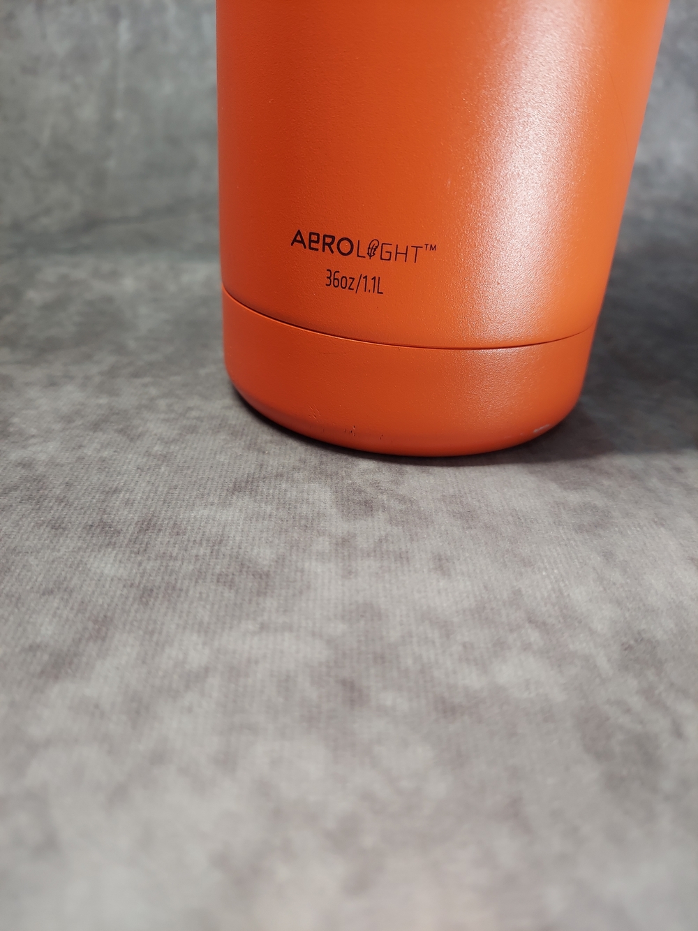Stanley IceFlow Aerolight 36oz Bottle Tigerlily Orange Flip Straw Water Bottle - Picture 3 of 9